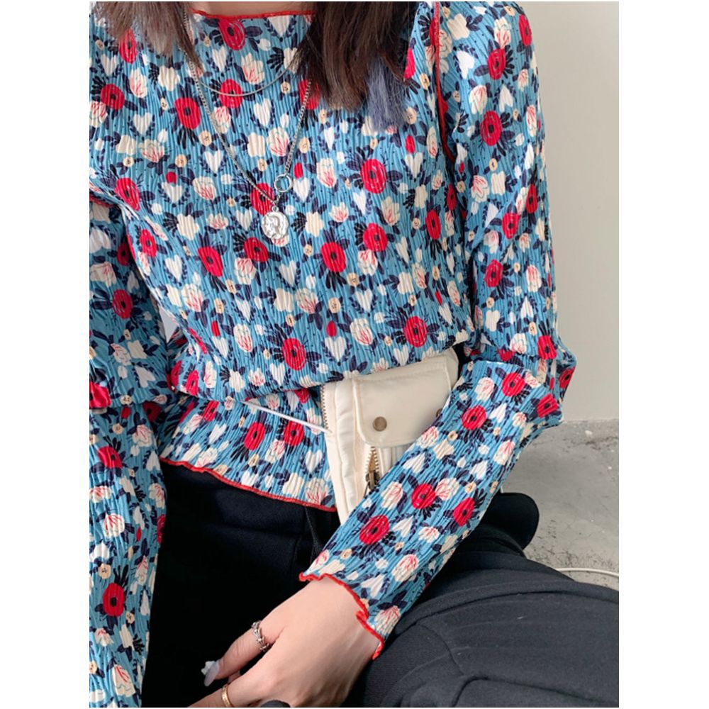 2025 autumn and winter new Korean fashion retro floral fungus edge base shirt for women Korean slim fit long sleeved top image 2