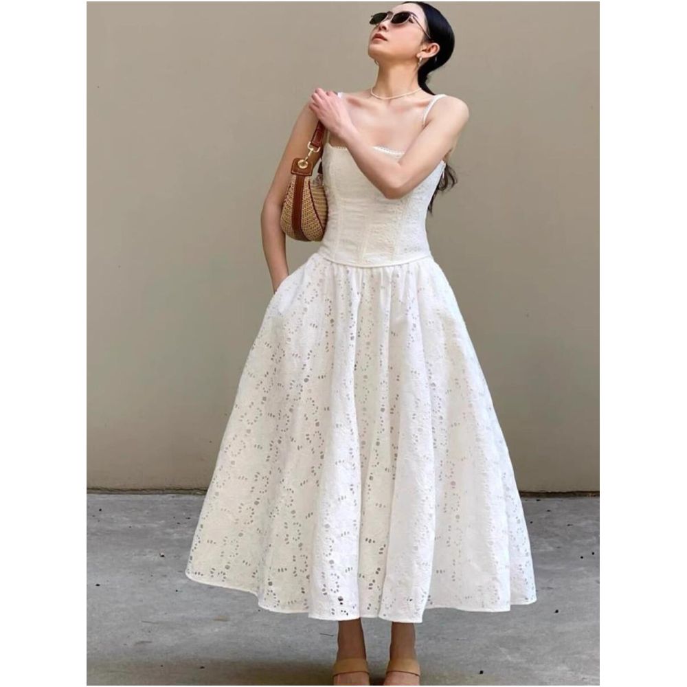 French style Rixo Kiss elegant white openwork sleeveless slip dress summer vacation fitted A line puff dress image 1