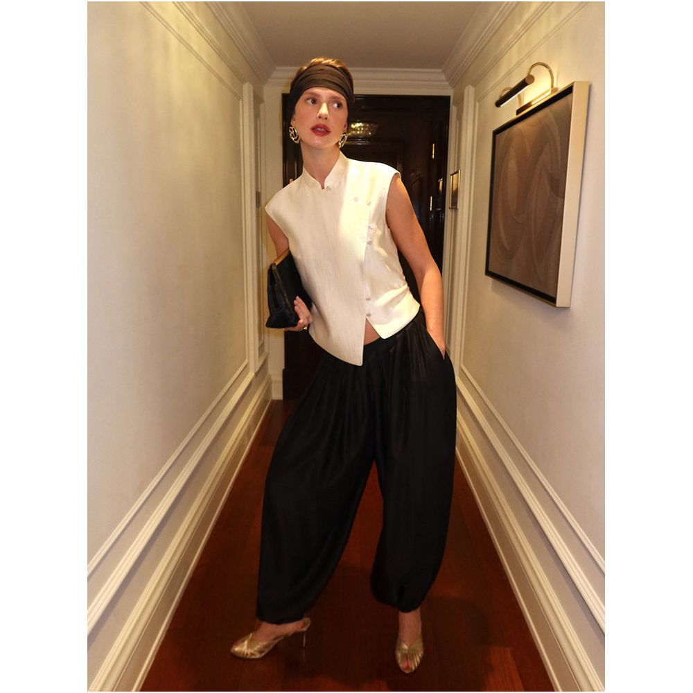 Eenkcos new Chinese style standing collar sleeveless buckle vest women s short style retro temperament fashionable side door forbidden top image 1
