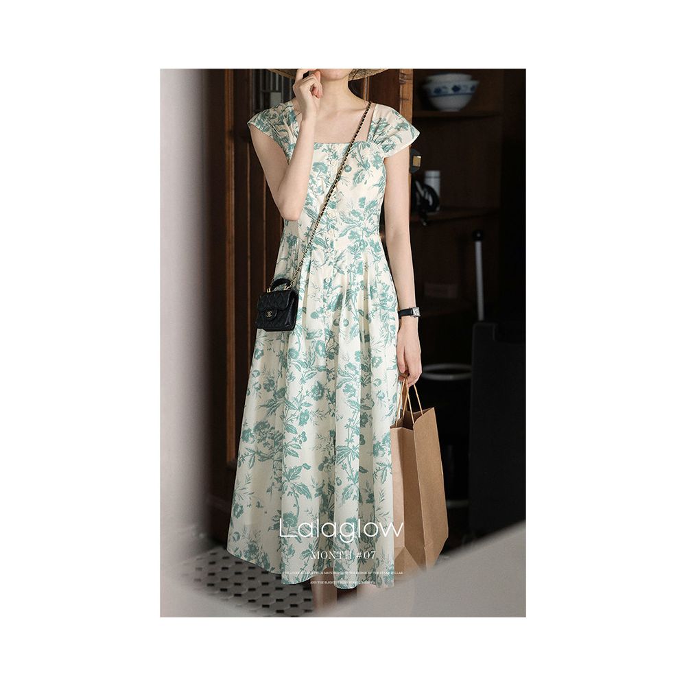 Lalaglow Midsummer Story Anti Wrinkle French Printed Square Neck Dress in Stock Stylish and Slimming Long Dress image 4