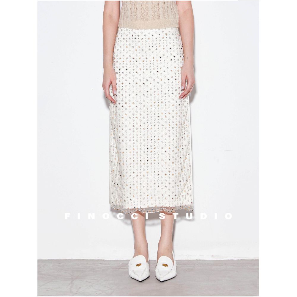 FINOCCI Colored Gemstone and Diamond Embroidery Double Layer Thickened High Density Satin Skirt Exuding Elegance and Nobility image 2