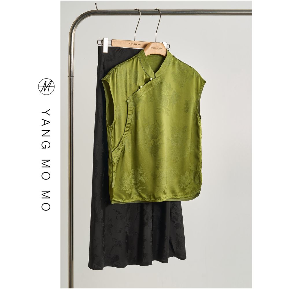 New Chinese style elegant and luxurious green jacquard stand collar diagonal placket short sleeve T shirt and skirt suit new summer style for women image 0