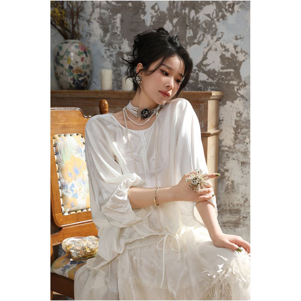 Fragrant Concubine 2 0 Elegant Women s Top 19 momme Silk Stretch Satin Beaded Batwing Sleeve Blouse image 2