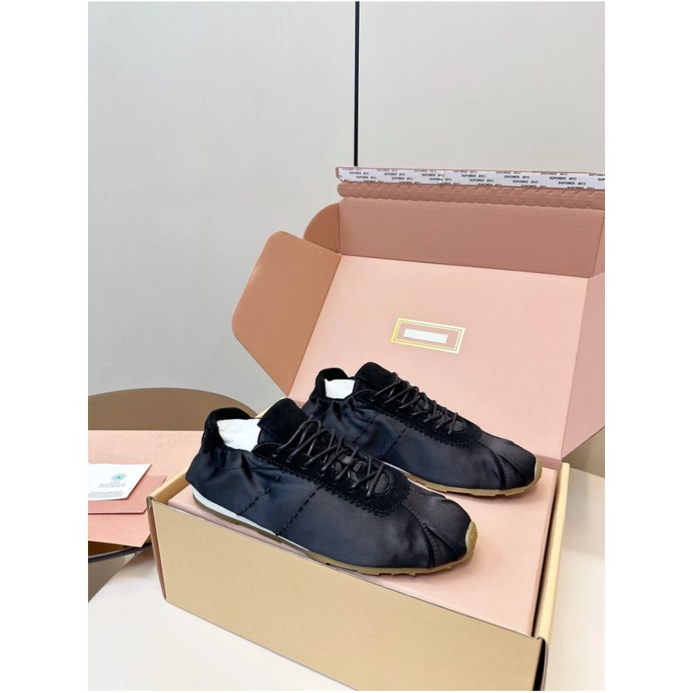 ASAYA6440 – Satin Soft Runner Sneakers 👟✨