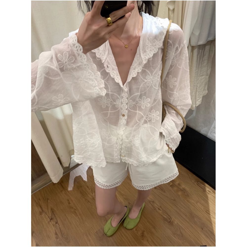 Korean style heavy duty lace embroidered hooded sun protection shirt for women summer thin loose breathable air conditioned shirt top cover up image 4