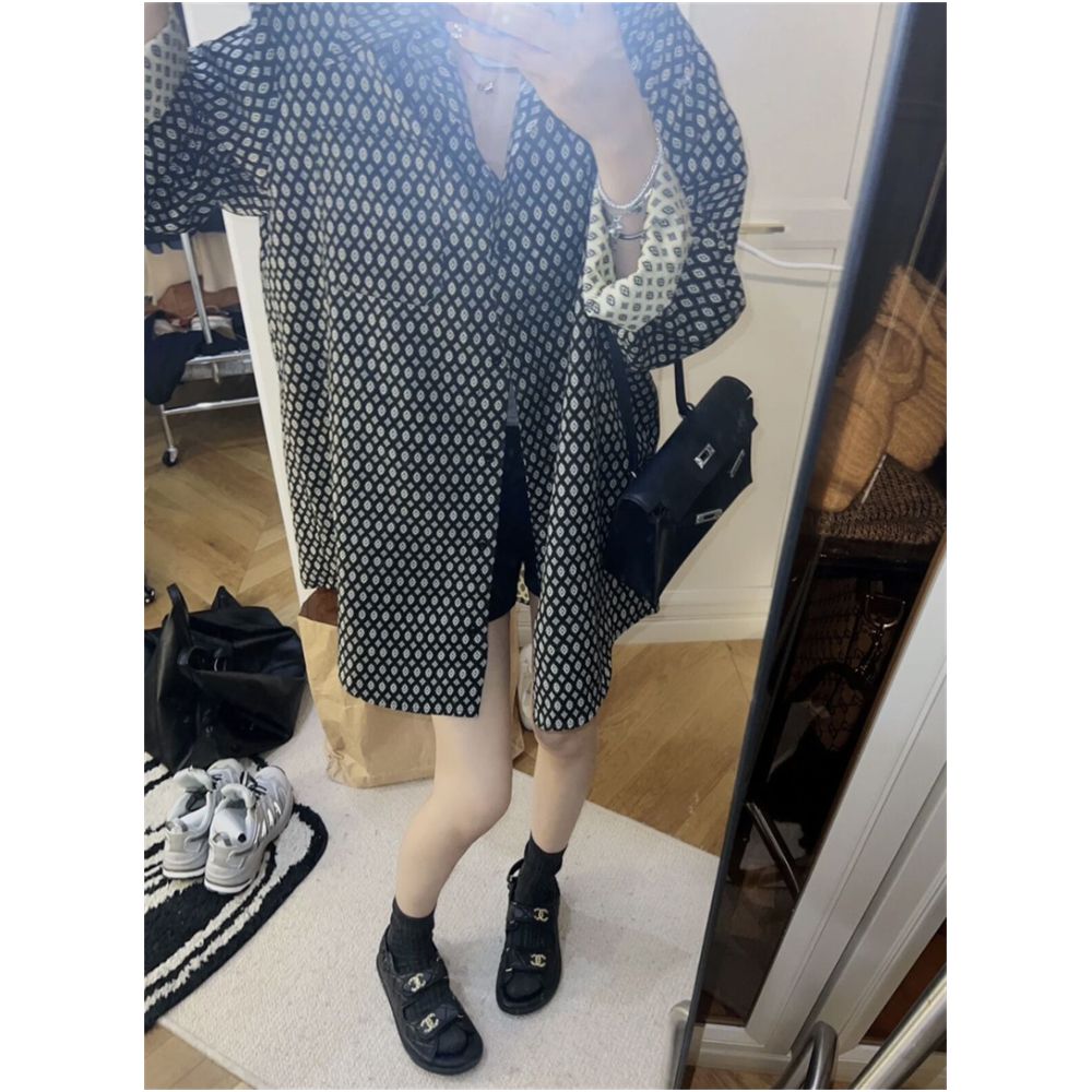 ASAYA6477 – Noir Vintage Print Shirt Dress 🖤✨