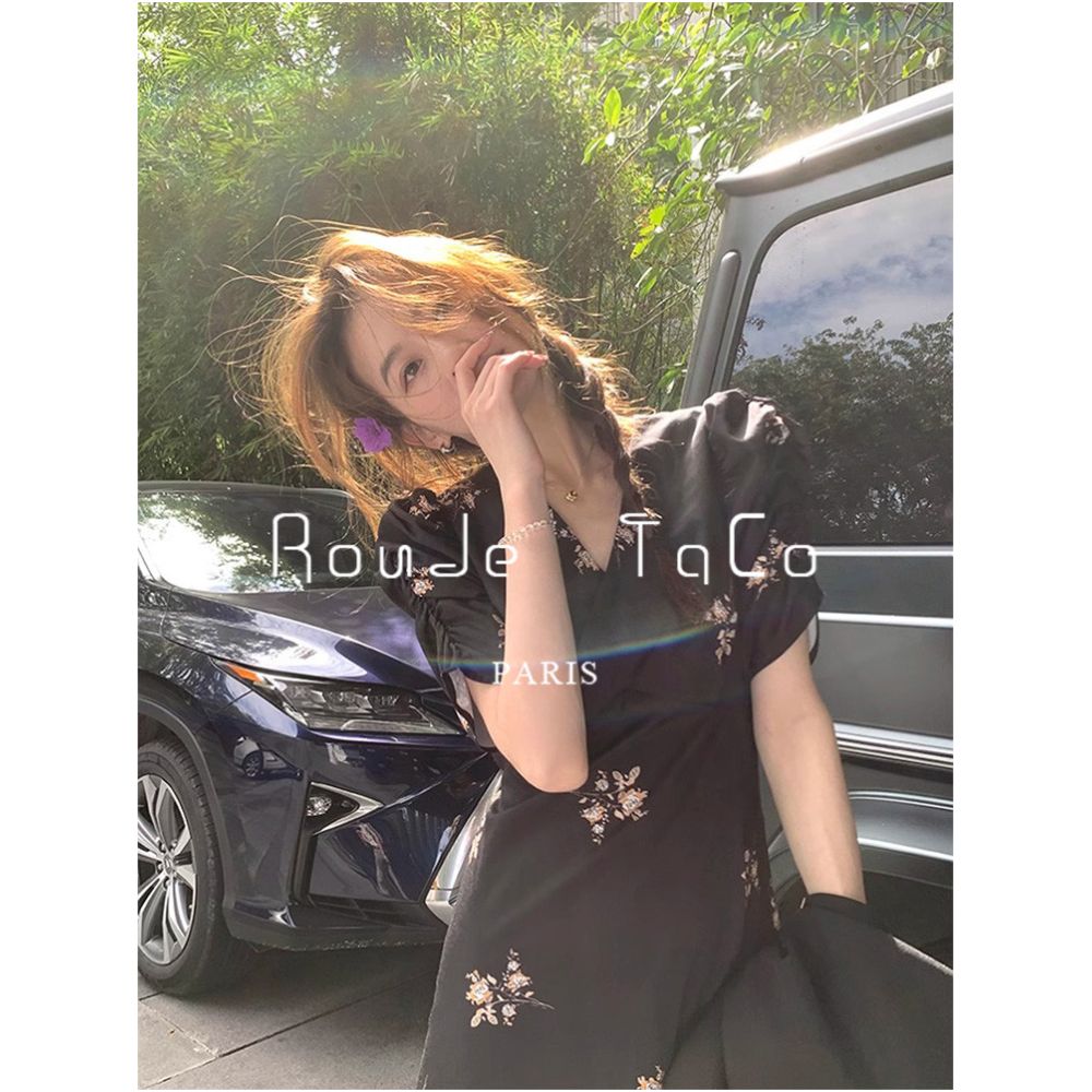 Rouje Taco French retro Hepburn style V neck floral dress black slimming chic design long dress image 2