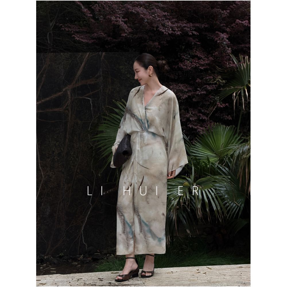 LiHuiEr李慧儿砚知 Artistic Print V Neck Dress Women s Minimalist Design New Chinese Style Long Dress image 1