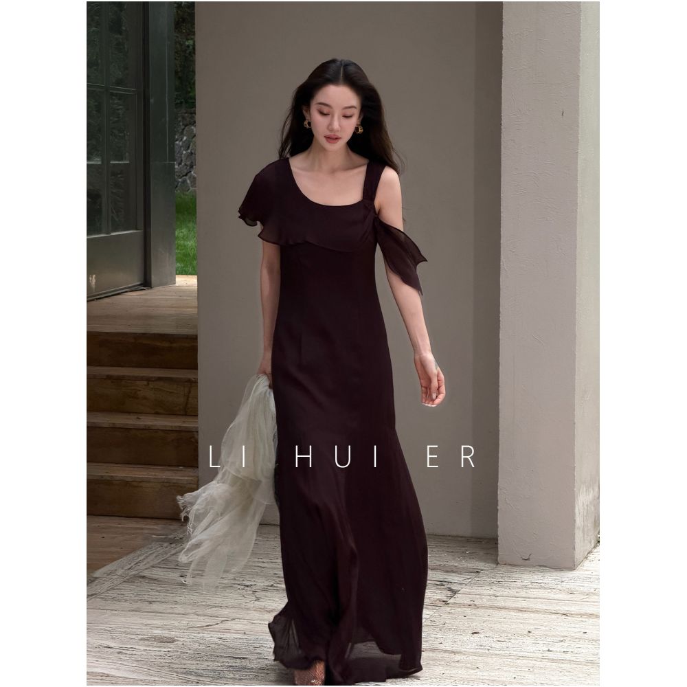 LiHuiEr 李慧儿 Margaret Goddess like French style sleeveless dress spaghetti strap vest long skirt image 0