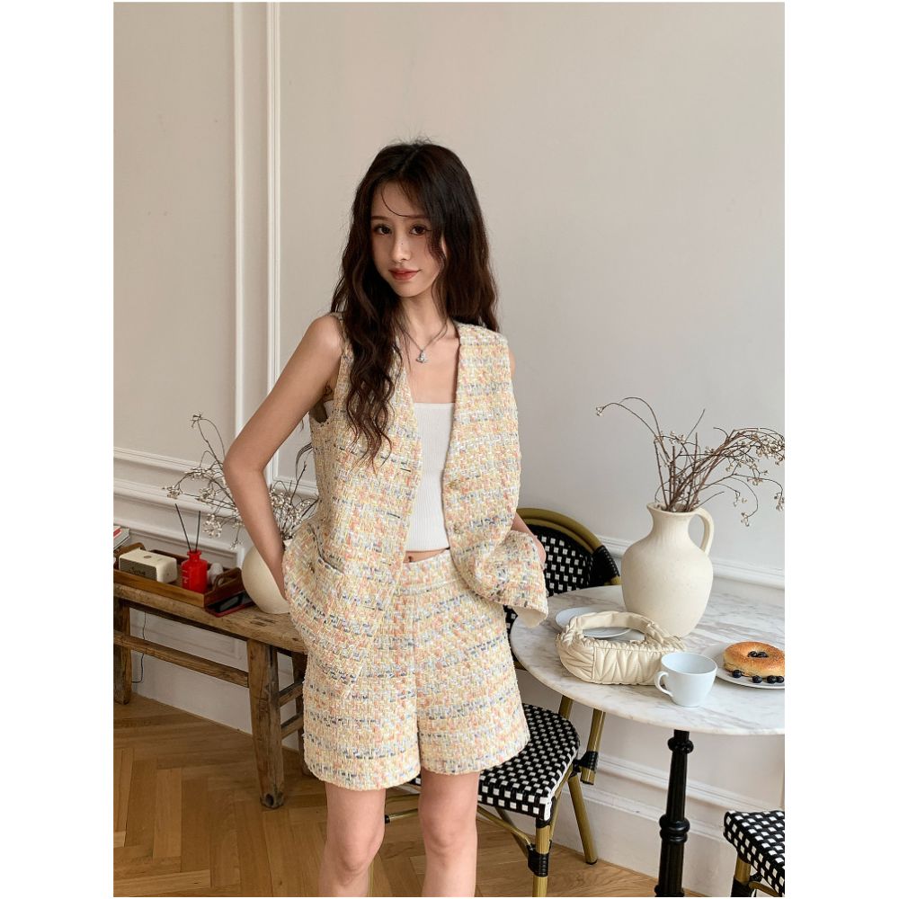 DANCC Light Yellow Chanel Style Two Piece Vest Set for Women New French Style Sleeveless Vest and Shorts Set image 4