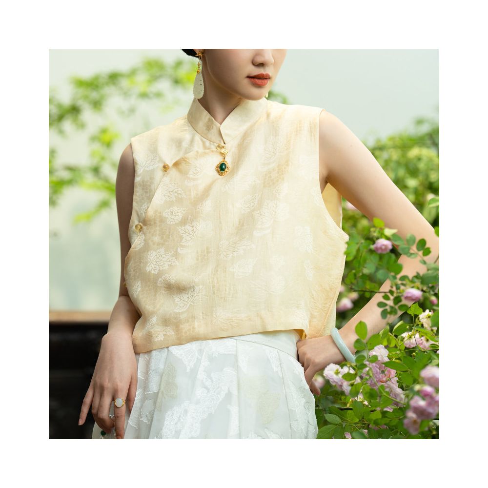 2024 New Arrival PSL1049 1048 Silk Floral Maple Leaf Style New Chinese Retro Vest Waistcoat Outerwear image 0