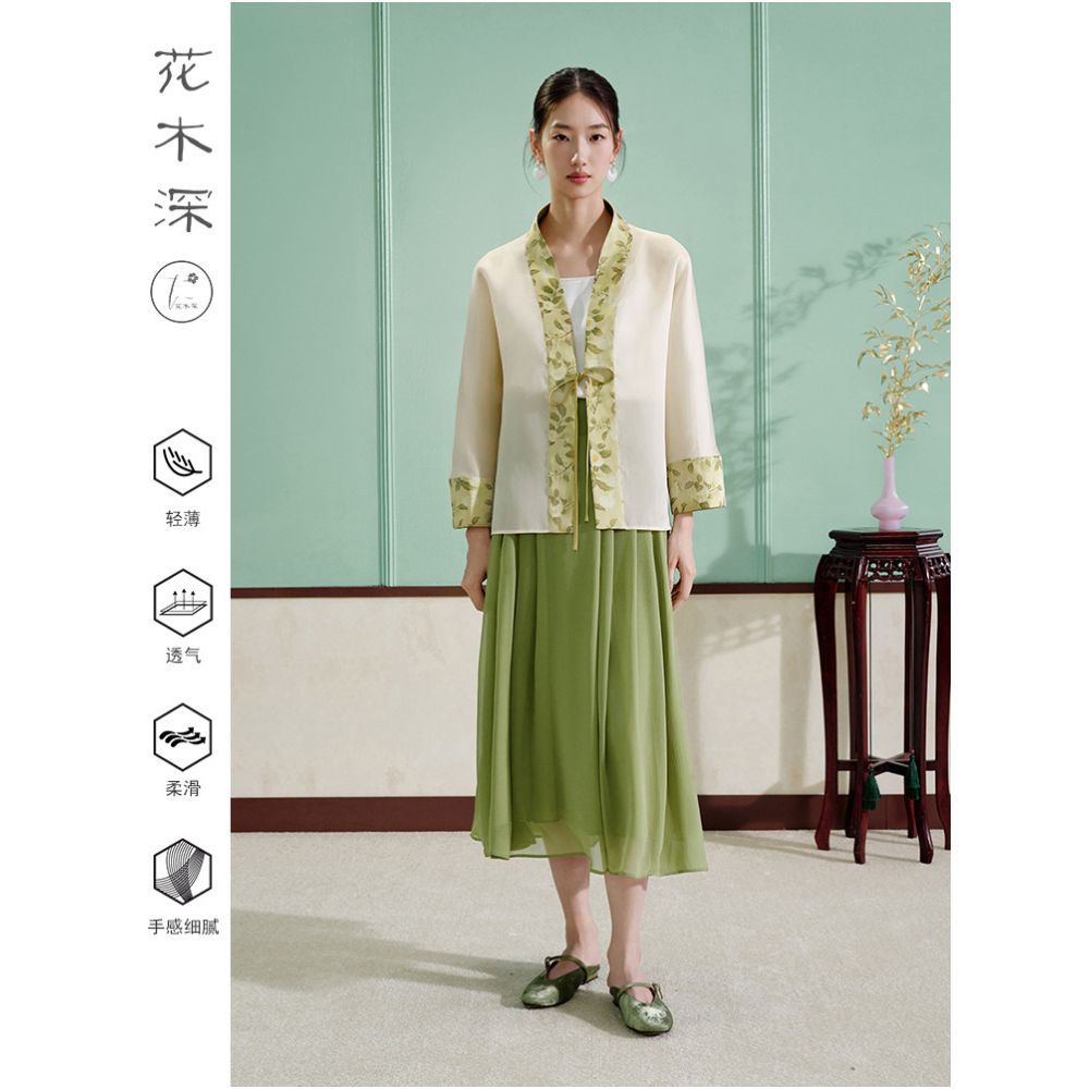 Women s Silk Thin Jacket with Printed Hanfu Style Chinese Cardigan Top Celebrity Style image 5
