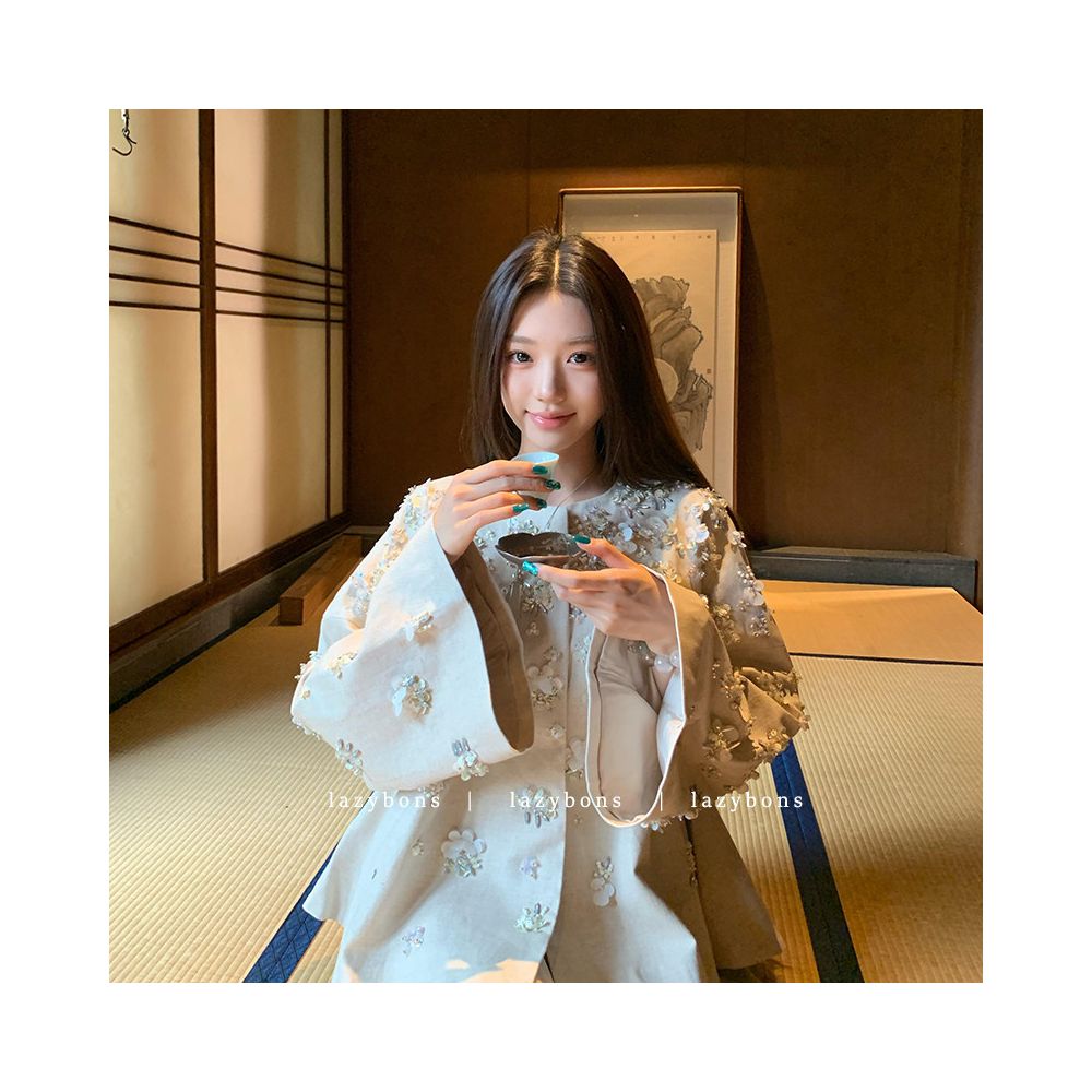 New Chinese style short coat for women autumn and winter light luxury high end elegant sophisticated heavily beaded embroidered cape image 0