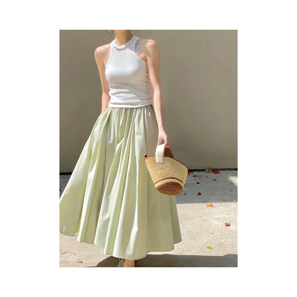 A complete women s outfit set 2024 white square neck vest top and skirt two piece set fresh gentle and stylish image 3