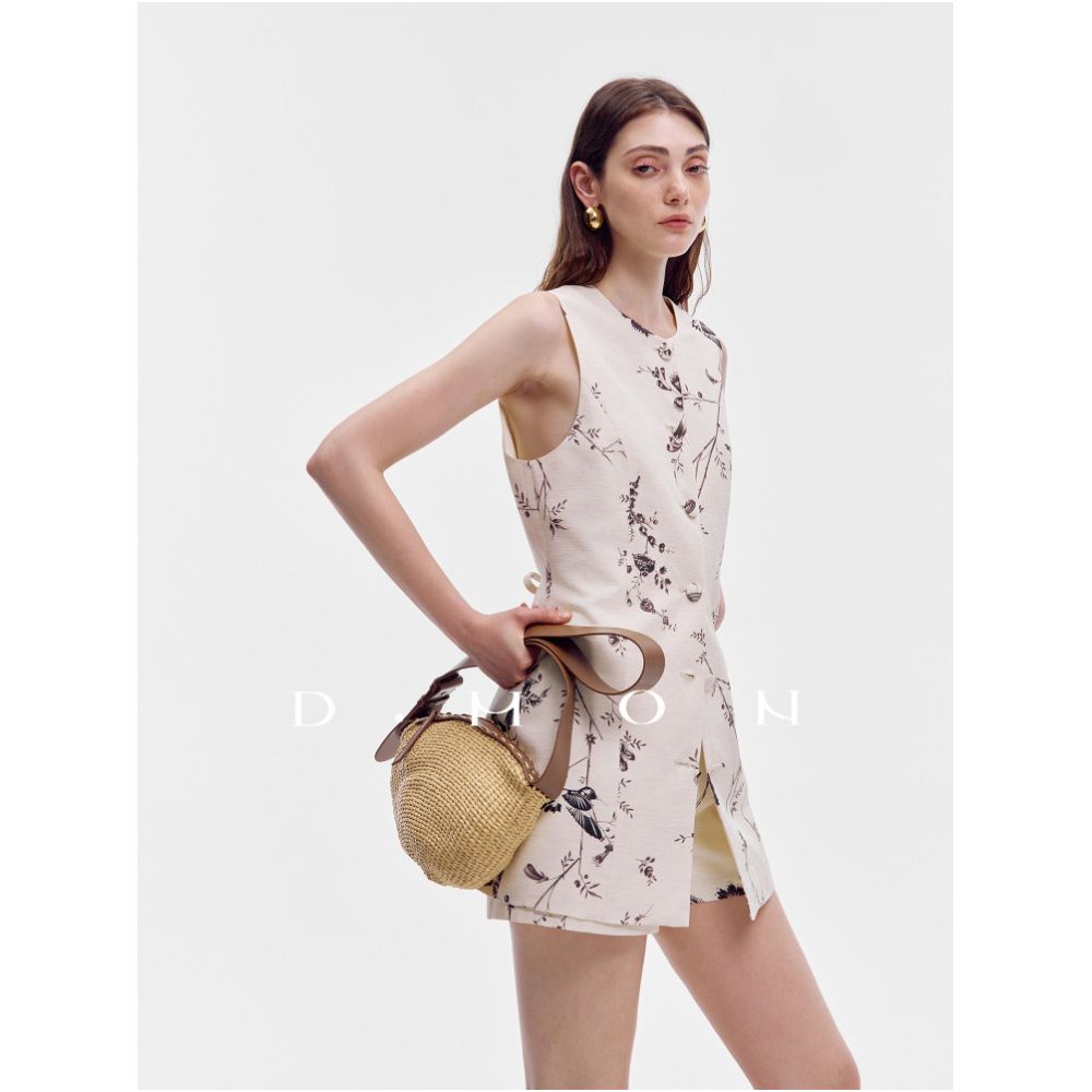 DMON Exclusive Original Hundred Birds Paying Homage to the Phoenix Print Customized High End Silk Linen Vest and Shorts Set image 4