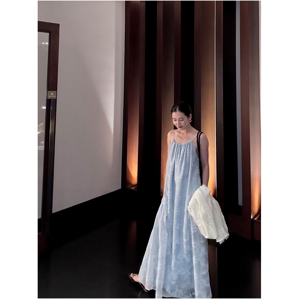 CML s new elegant and ethereal Tencel halter neck dress with pleats perfect for beach vacations image 3