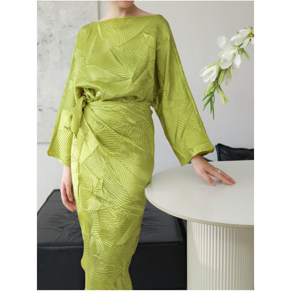 ASAYA6639 – Verdant Muse Pleated Dress 💚✨
