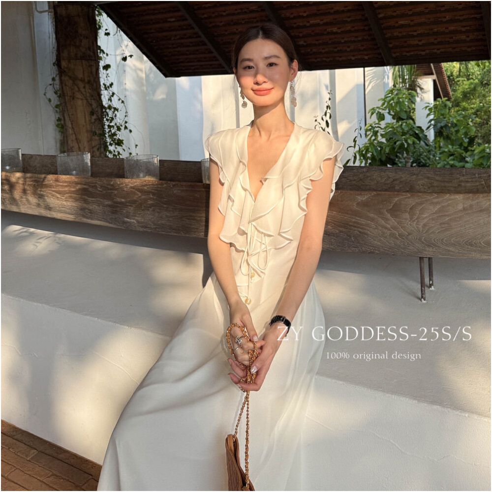 2025 Summer New Korean Style Design Lotus Edge Sleeveless V neck Dress French Romantic Holiday Long Dress image 1