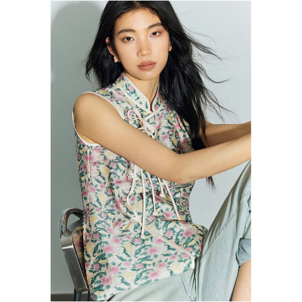 ASAYA6773 – Jardin Oriental Jacquard Top 🌸🕊️