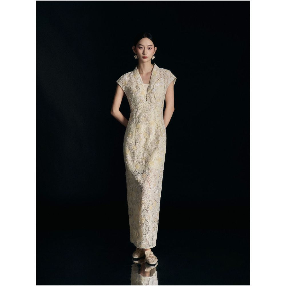 ASAYA6780 – Étoile Pearl Lace Gown ✨🤍