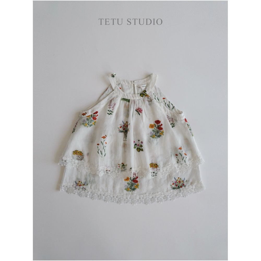 ASAYA6792 – Meadow Muse Embroidered Top 🌼🕊️