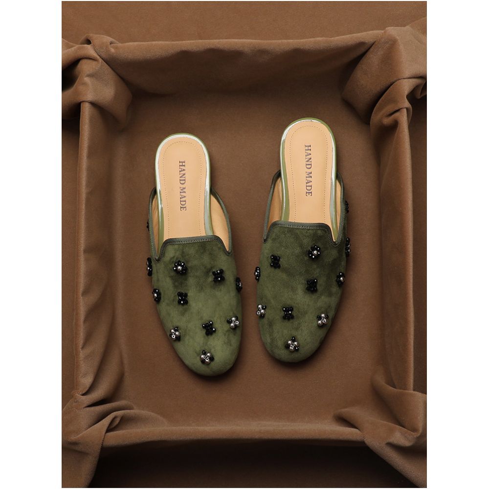 Yueyuejia 2026 Spring Summer New Style Flat Outerwear Closed Toe Half Slippers Women s Mules Slip On Fashion Genuine Leather Sandals image 0