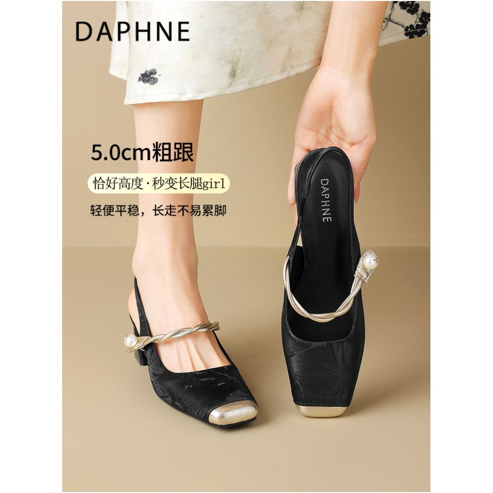 Daphne New Chinese Style High Heeled Sandals for Women 2026 Summer Style Chunky Heel Closed Toe Mary Jane Shoes image 3