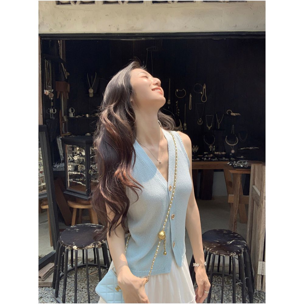 ASAYA6871 – Coastal Breeze Knit Vest 🩵🤍🌿✨