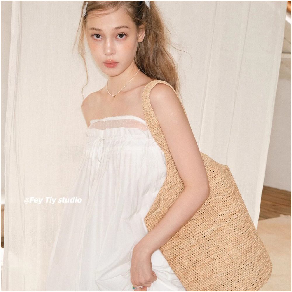 feytiy Plant inspired fresh and stylish handmade raffia bag perfect for summer A versatile and fashionable handmade raffia shoulder tote bag for an ethereal fresh look image 0