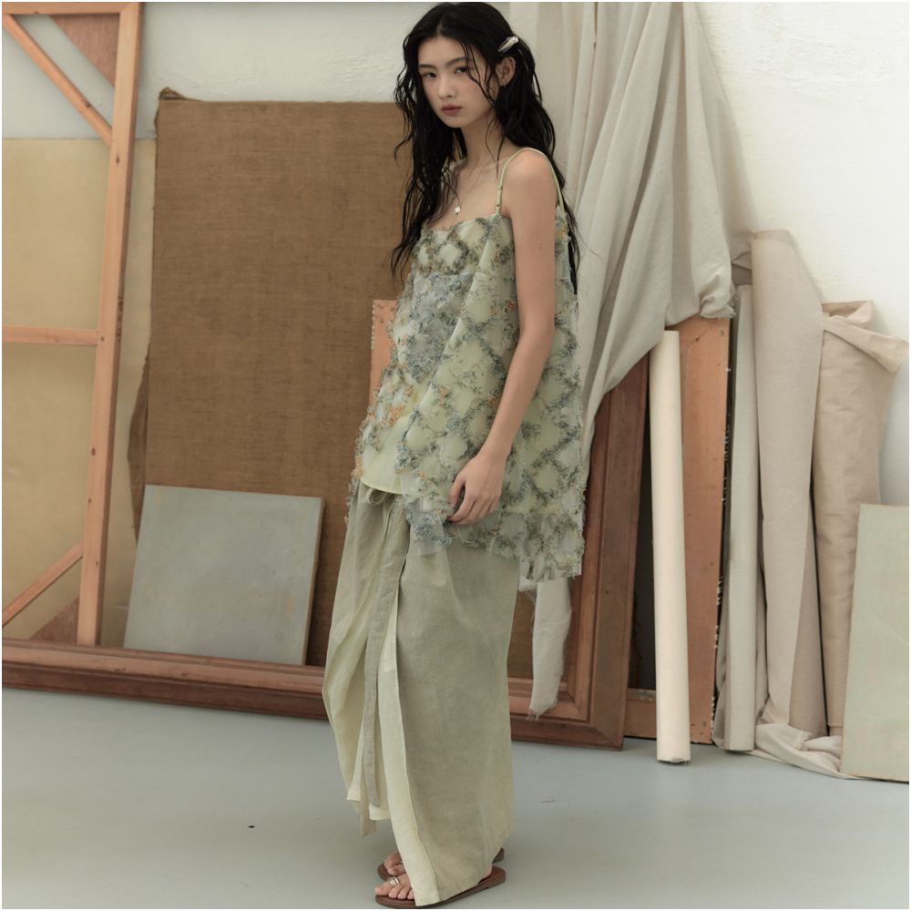 Chang Guang Aizi Original Design 3D Embroidered Mesh and Tencel Wool Camisole image 2