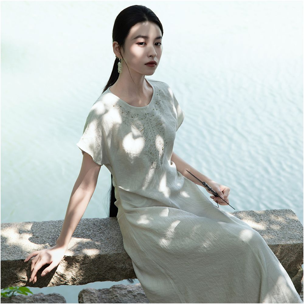 Anytime Still Water Butterfly Embroidery New Chinese Style Rayon Wool Blend Slimming Dress for Women image 4