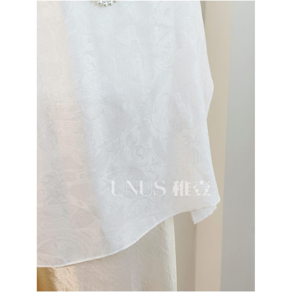 UNUS s textured shimmering brocade shirt a new Chinese style jacquard round neck long sleeved versatile and elegant Chinese style top image 3