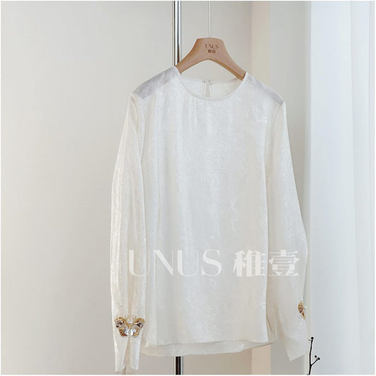 ASAYA6950 – Butterfly Pearl Jacquard Blouse 🦋🤍