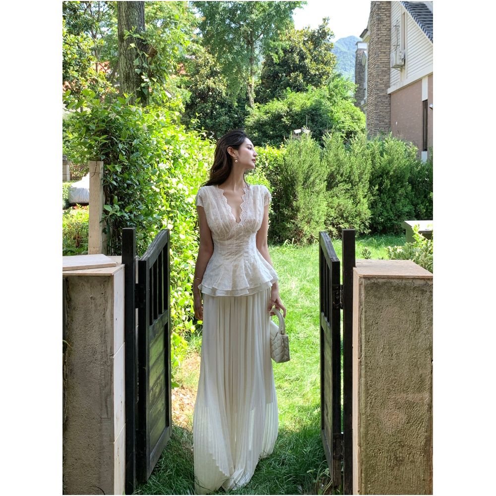 Jiexiang Luxi White French Embroidery V neck Top for Women Summer 2026 Casual Slim Fit Tencel Short Style image 2