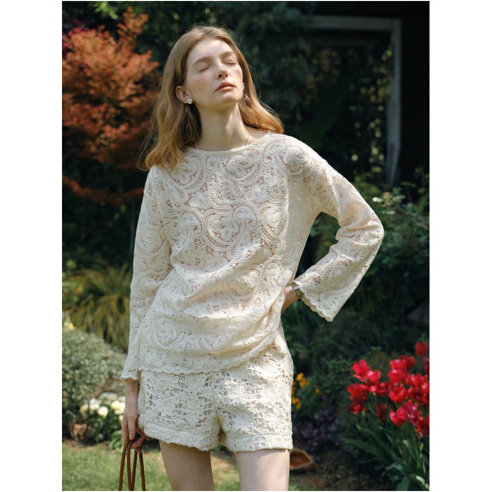 Clean Sense French style relaxed and romantic three dimensional crochet embroidery hollow elastic waist apricot shorts image 2
