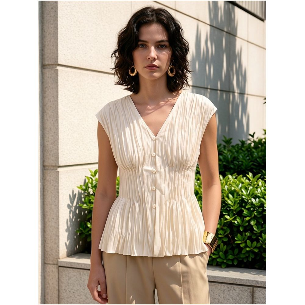 Off white pleated waist cinching V neck sleeveless vest new summer 2026 style fashionable and elegant top image 0