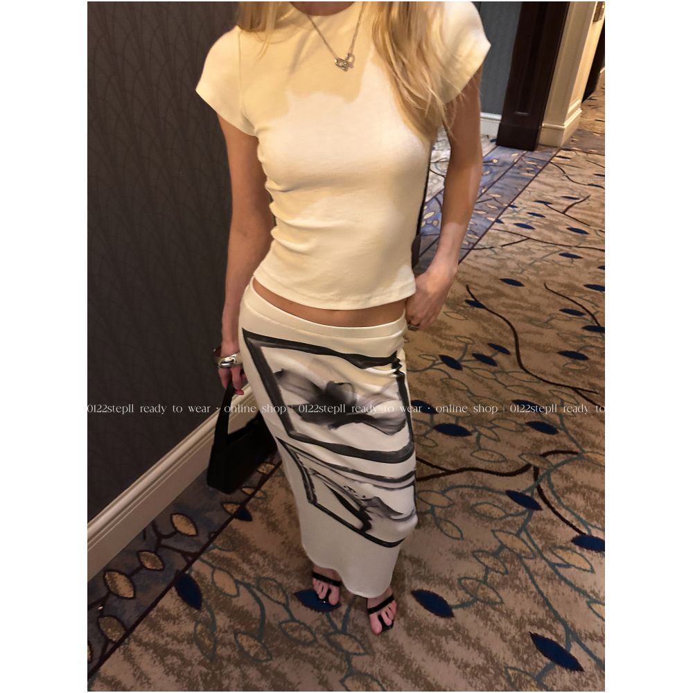 0122stepll Ink Dyed Pictorial White Short Sleeve T Shirt Women s Summer Hot Girl Slim Fit Printed Skirt Set image 2