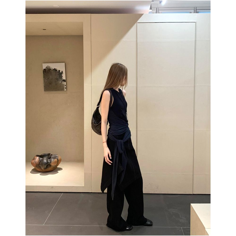 ASAYA7214 – Noir Draped Modern Set 🖤✨