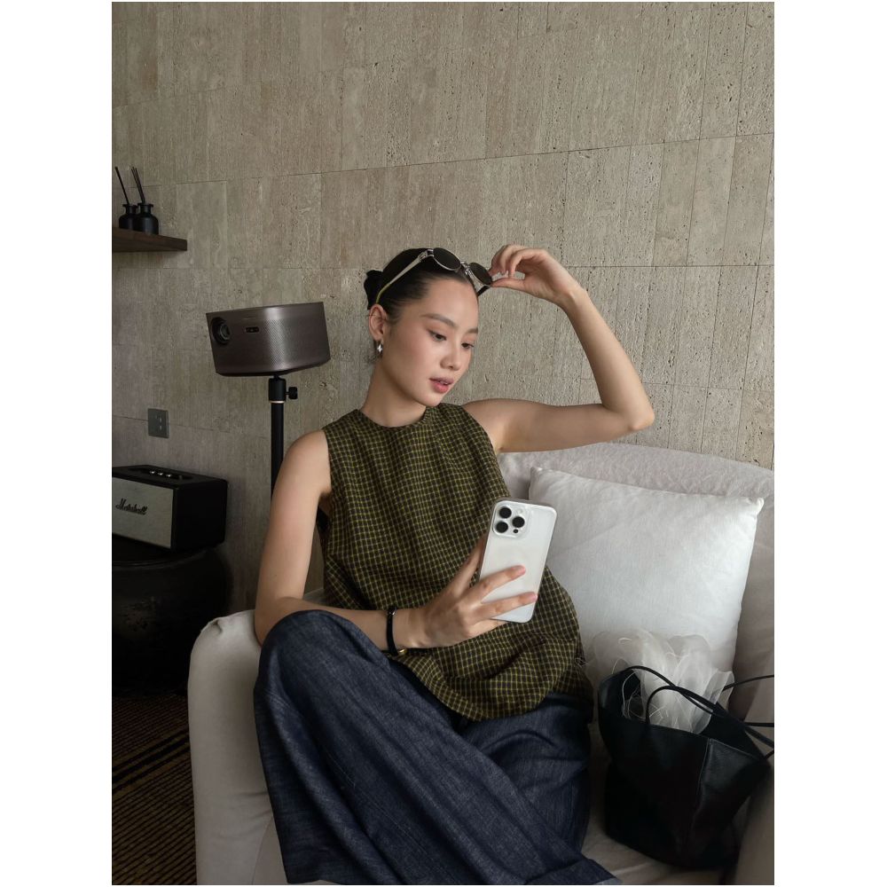 PURITY YR Niche Minimalist Design Stylish Yellow Green Plaid Cotton Loose Fit Slimming Sleeveless Vest for Women image 0