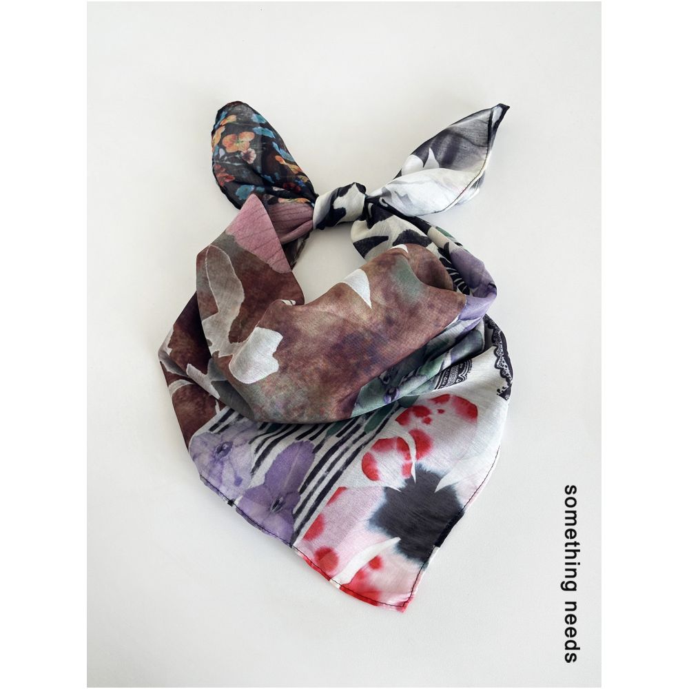 Zheng Baiwan s Floral Collection Retro Patchwork Square Scarf Silk Cotton Ethnic Style Niche Headscarf Fashionable and Versatile Silk Scarf image 3