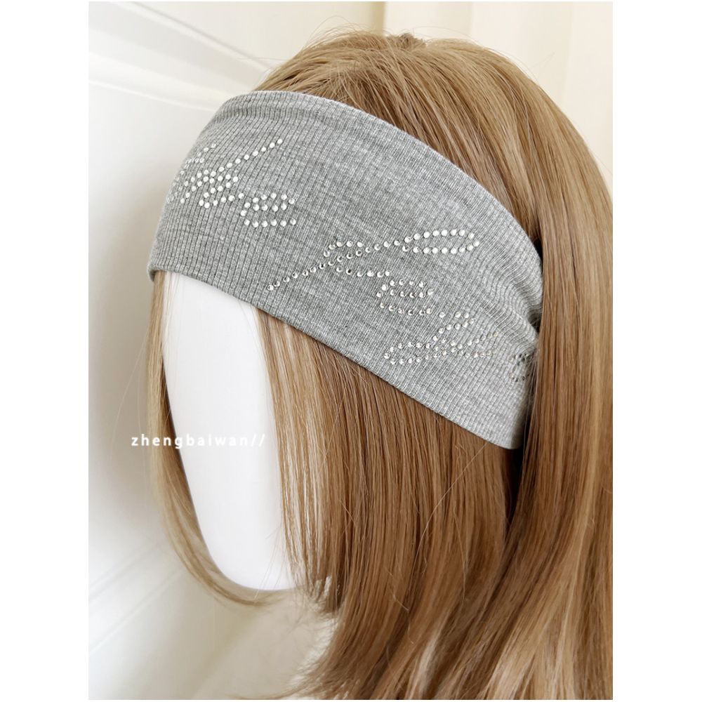 ASAYA7337 – Essential Ribbed Headband 🤍🖤