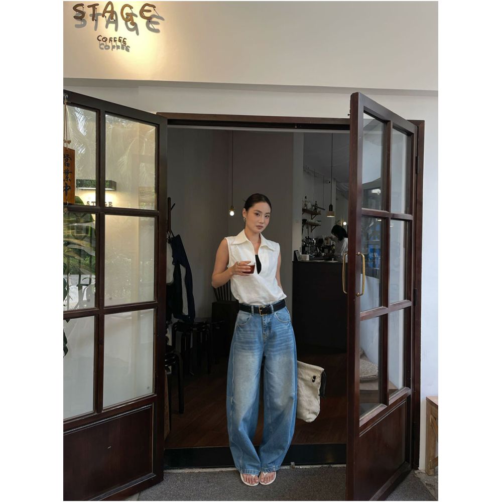 PURITY YH Niche Minimalist White Design with Deep V Neck Polo Collar Stylish and High End Sleeveless Vest for Women image 2