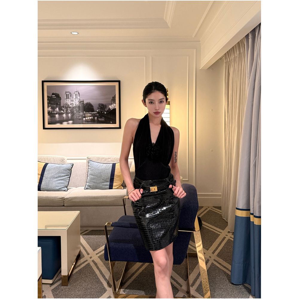 Rosie Crystal Crocodile Pattern Glossy Leather High Waisted H Shaped Bodycon Sexy European and American Style PU Leather Midi Skirt image 1