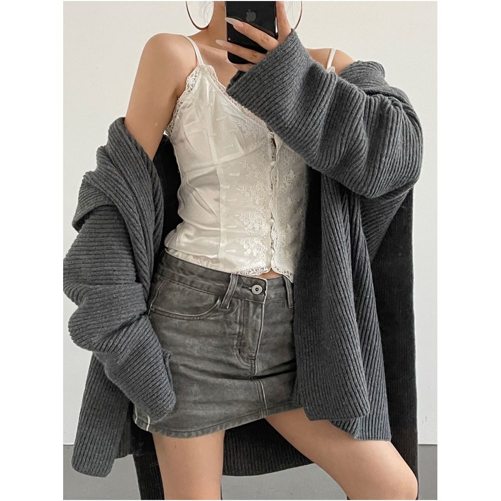 AcupStudio Jiangyou Shang Lace Camisole Top for Women Unique Design Versatile Slimming and Sexy Top image 4