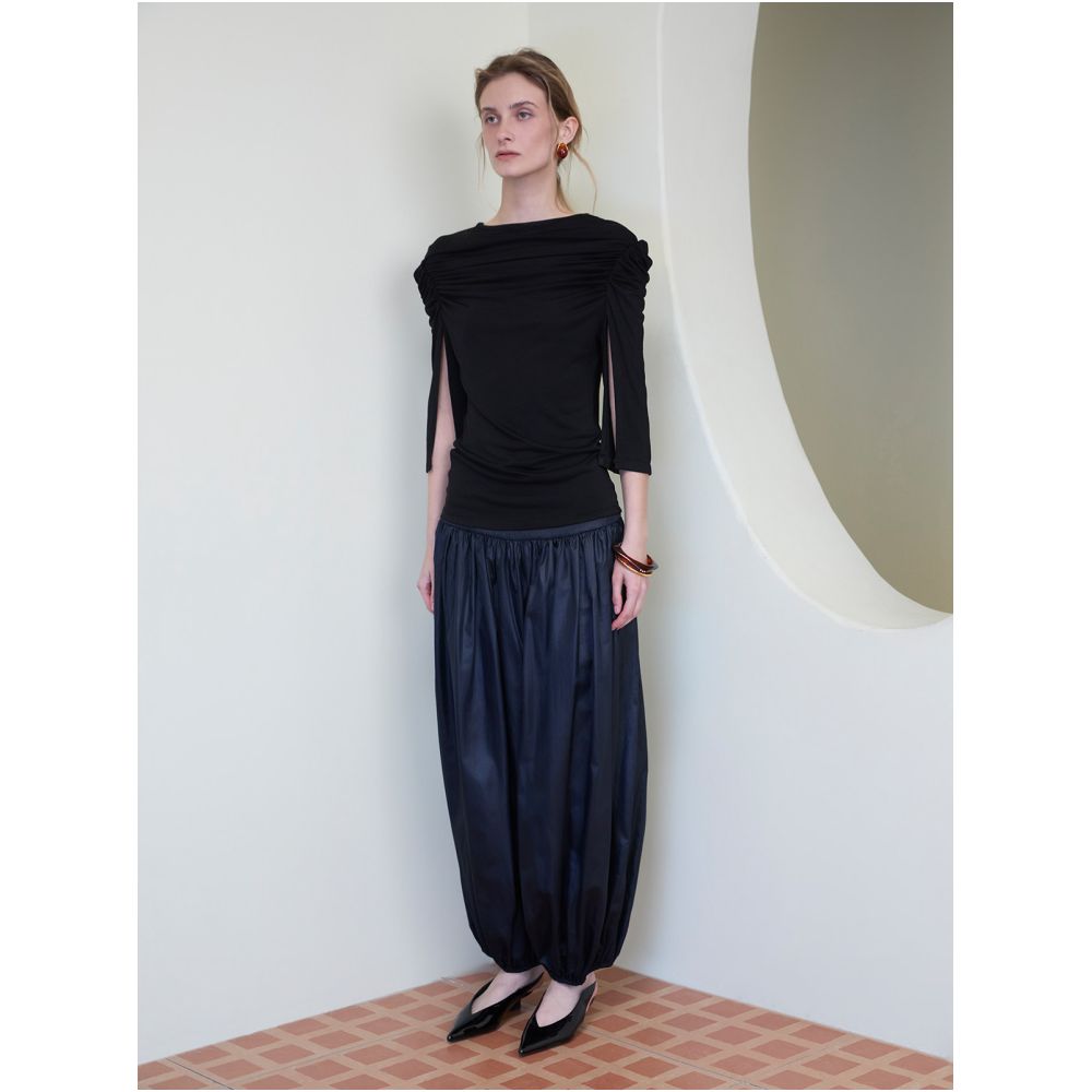 SIP CLASS Designer Brand Black Crew Neck Short Sleeve T Shirt Women s Top with Shoulder Pleats Slimming Waist and Mid Length Sleeves image 4