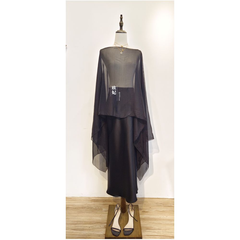ASAYA7587 – Élan Sheer Silk Cape Top 🖤✨