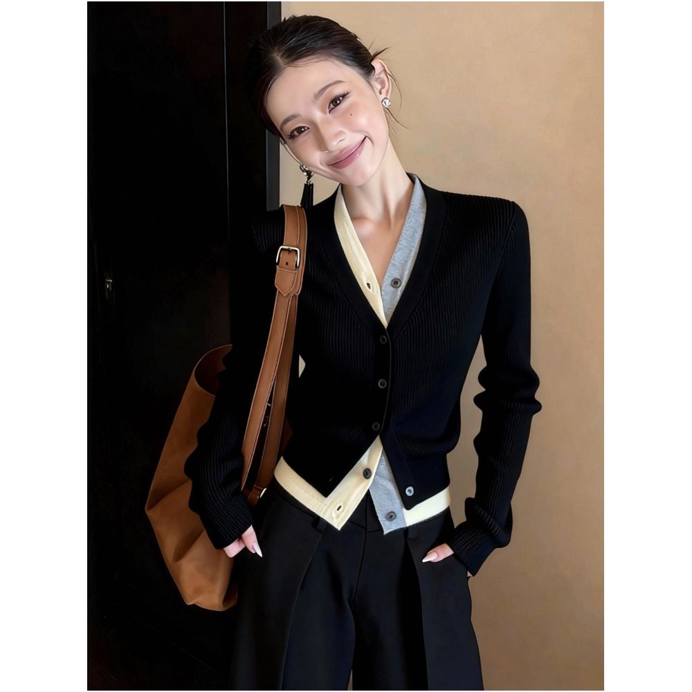 High end black faux two piece knit cardigan long sleeved slim fit suitable for commuting new style for winter 2026 fashionable and versatile image 3