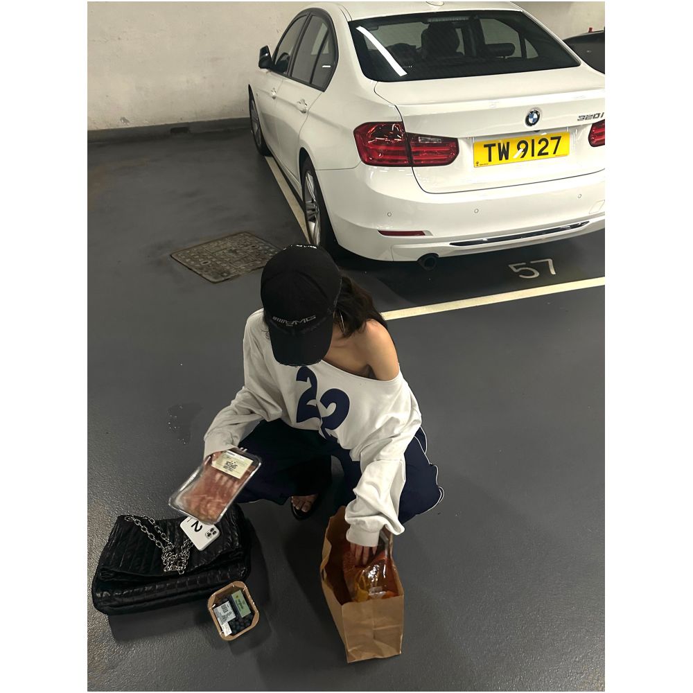 0122stepll Reimagines American High Street Style Gray Off Shoulder Sweatshirt for Women Autumn Lazy Loose Design One Shoulder Top image 3