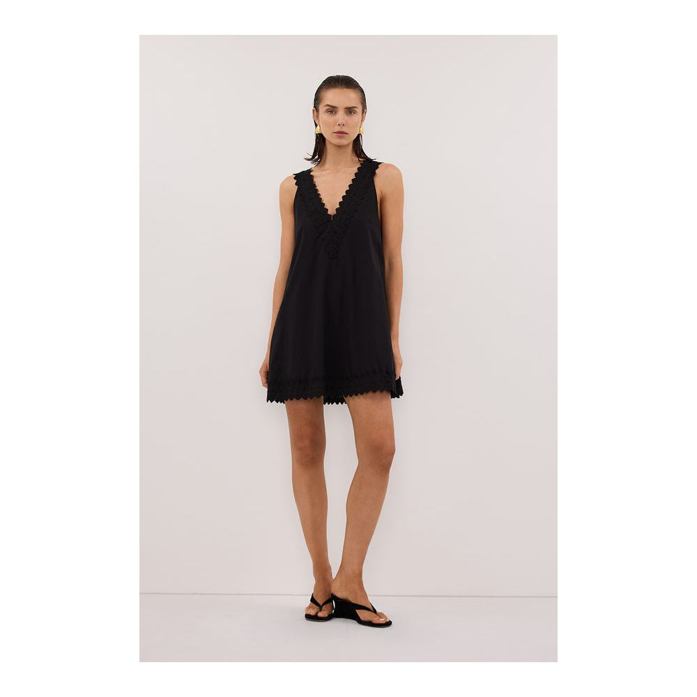 ASAYA7622 – Lace-Trim Swing Mini Dress 🤍🖤
