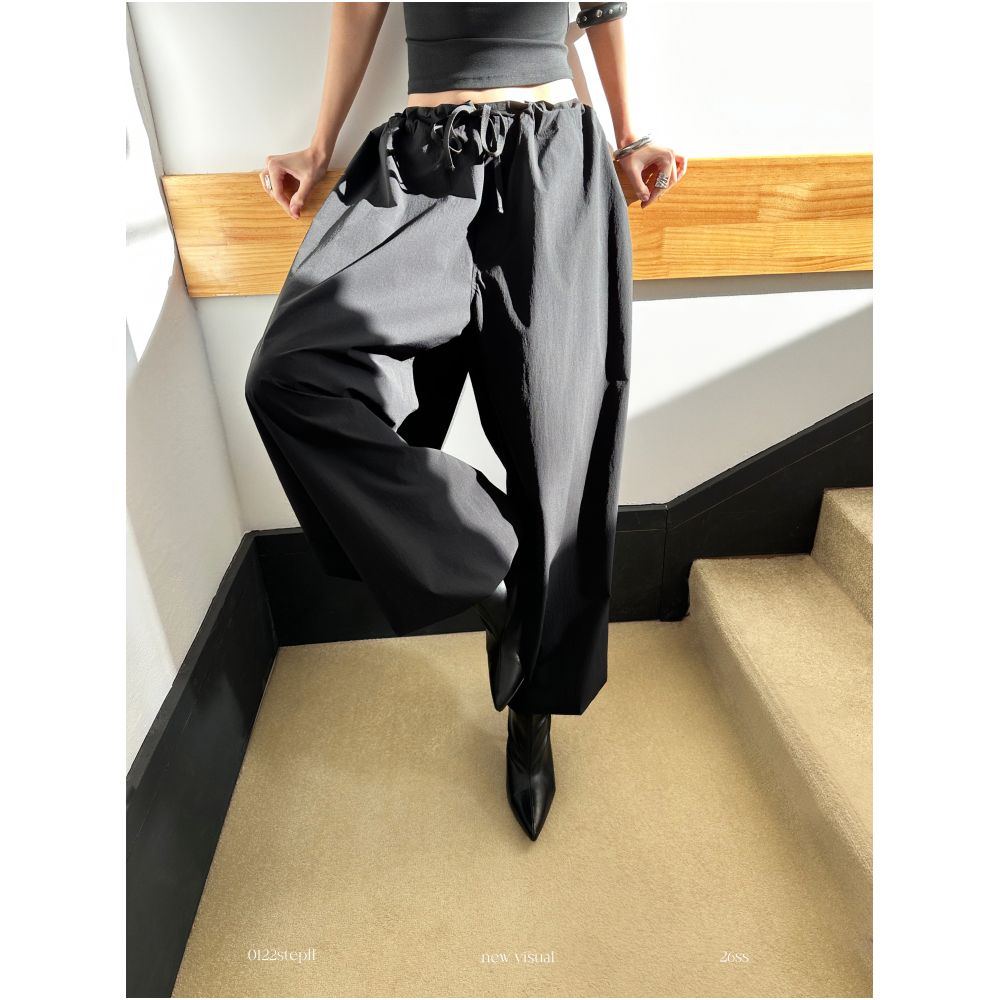 0122stepll Swift Action Black Drawstring Pants for Women Loose Relaxed Slimming Wide Leg Casual Pants image 3